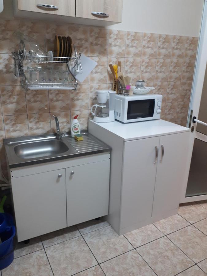 Apartament 2 Camere Semidecomandat "La Gicu" Sulina Exterior photo